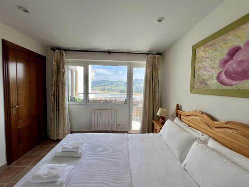 La Ria - by Wehomes - Mogro River