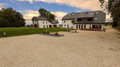 La Source du Lodji - Gîte 30 personnes