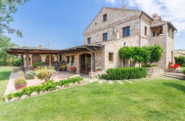 La Villa degli Ulivi - Country villa with private pool