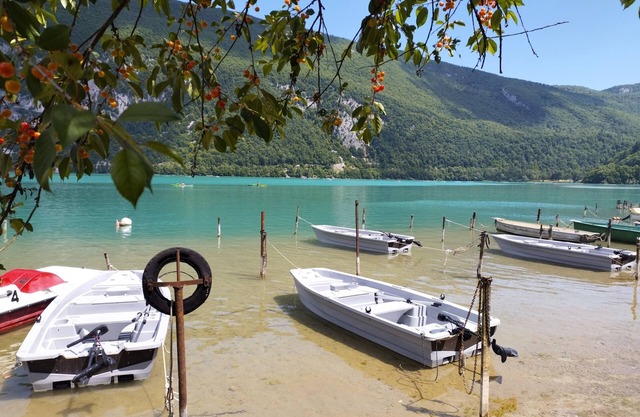 Laguna colorada-Tent-King-Ensuite with Shower-Lake view