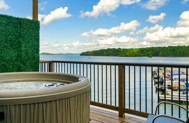 Lake Escape (1-Bedroom Villa) by RedAwning