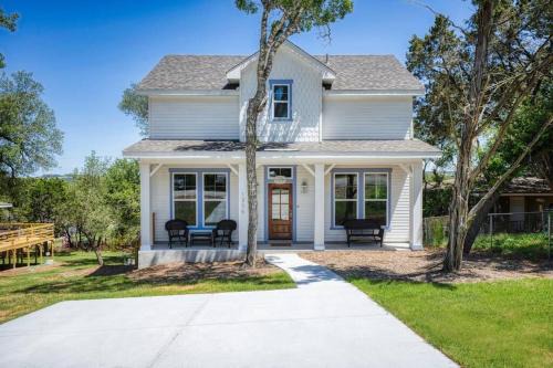 Lake Hm Hill Mountain View-BOAT Rental Available!