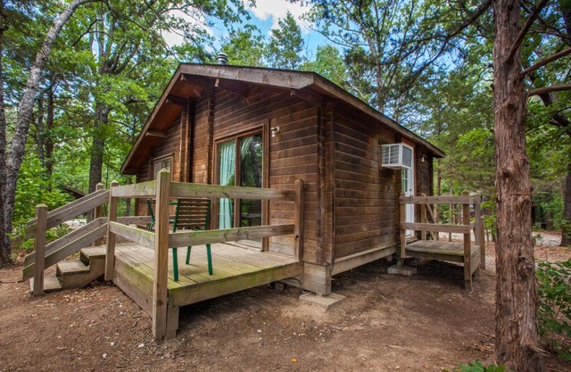 Lake Texoma Camping Resort Cabin 6