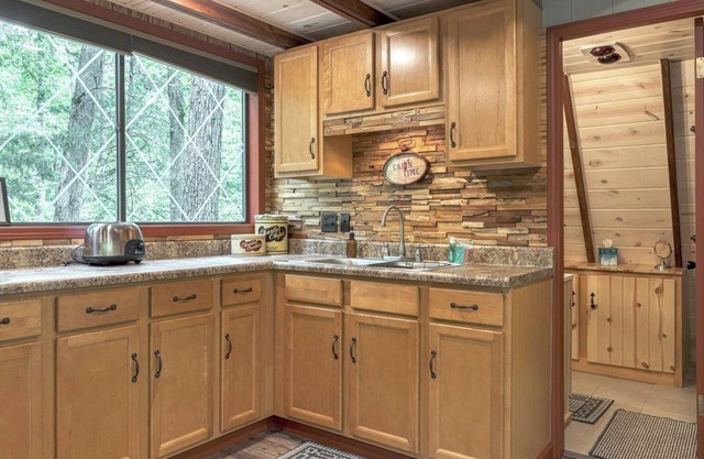 Lake Wunderbar Wilderness Cabin