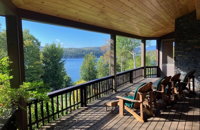 Lakefront Elegance at Green River - Ondine Estate