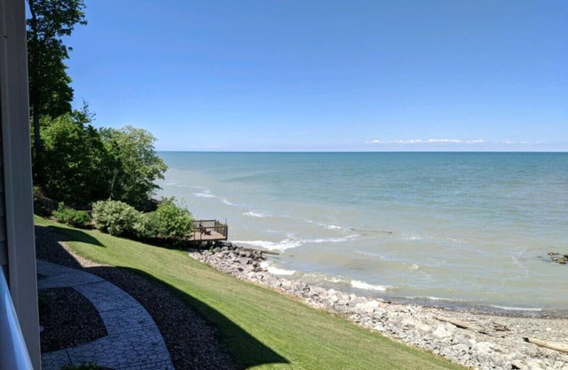 Erie Vista Geneva 