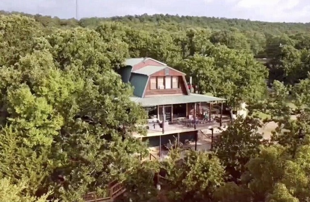 Lakefront! -True Lakefront Cabin with the best view on the lake.