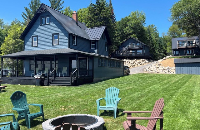Lakehouse Lodge ~ Fourth Lake Getaway Lodges