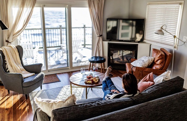 LakeHouse on Lake Erie