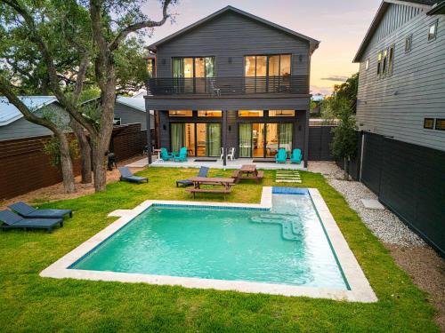 Lakeshore Lodge 1 - Private pool & Close to lake