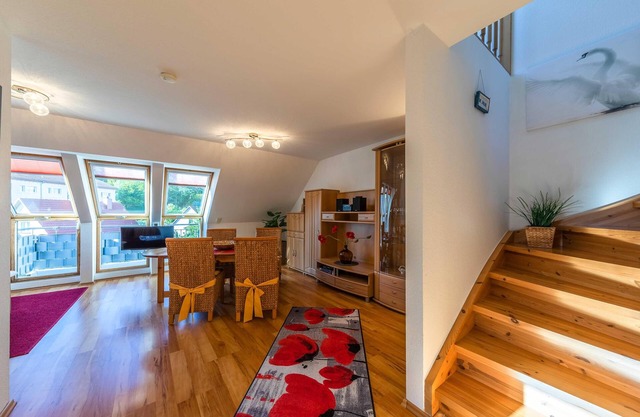 Lakeside view maisonette vacation apartment near the Müritz for 4 people