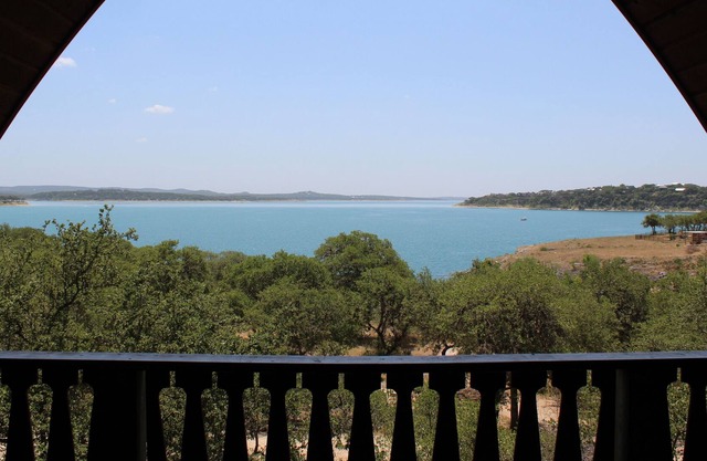 LAKEVIEW CABIN GRAND - UNIT D