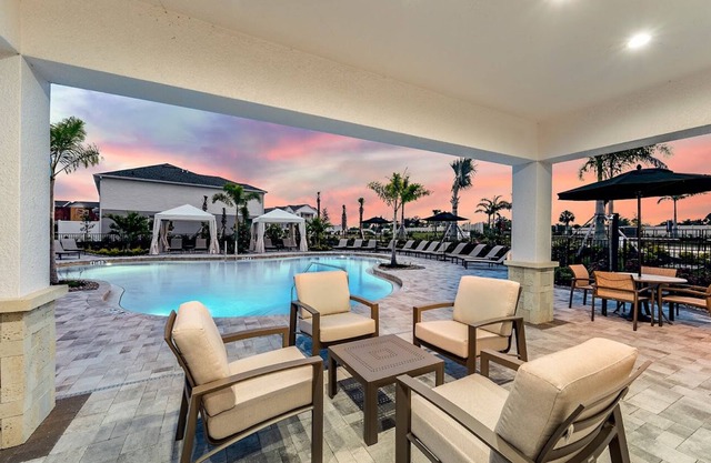 Lakeview Escape · Heated Pool · Pet-Friendly · 7 Min to Beaches