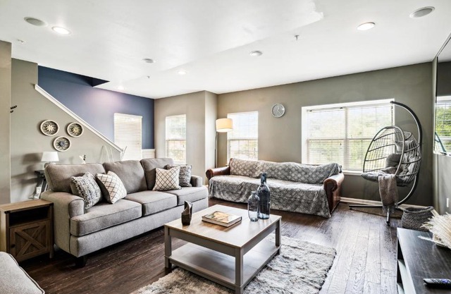 Lakeview home 6 mins drive to University of Delaware