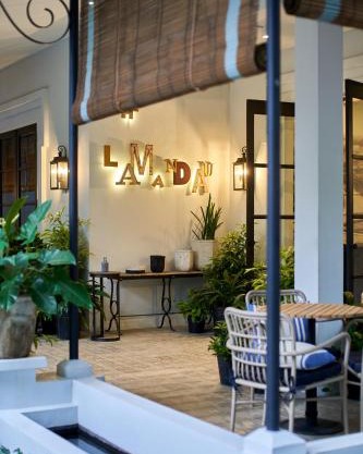Lamandau House