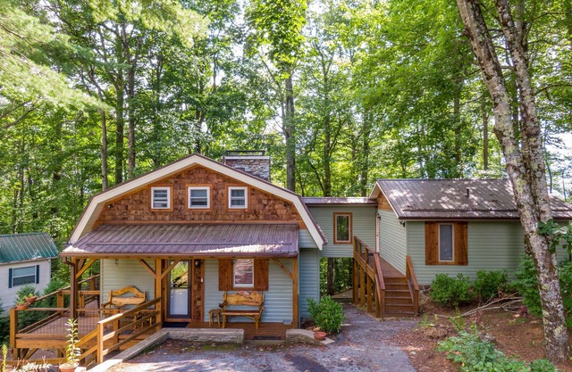 Land Harbor Lodge -Sauna | Hot Tub | Lake Access | Fire Pit | Golf