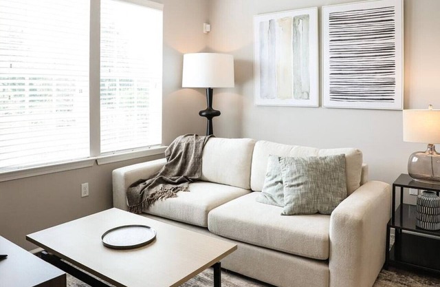 Landing at Park Rowe Village at Perkins Rowe - 1 Bedroom in Oak Hills Place