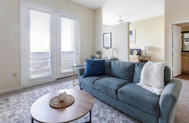 Landing | Beautiful 1BD, Pool, Clubhouse