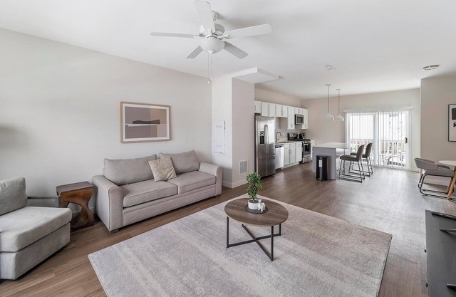 Landing | Chic 2BD, Pool, Gym