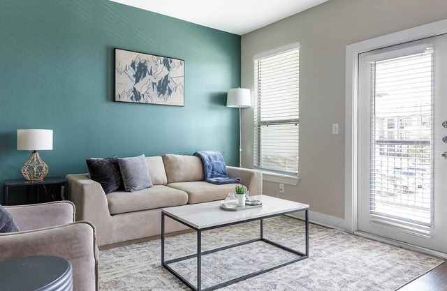 Landing | Incredible 1BD, Gym, Pool