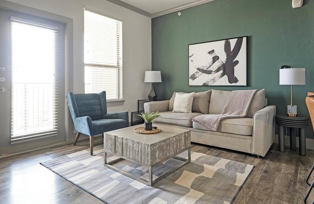 Landing | Spectacular 1BD, Courtyard, Gym