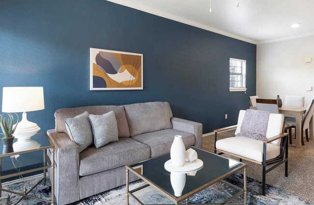 Landing | Stunning 1BD, Gym