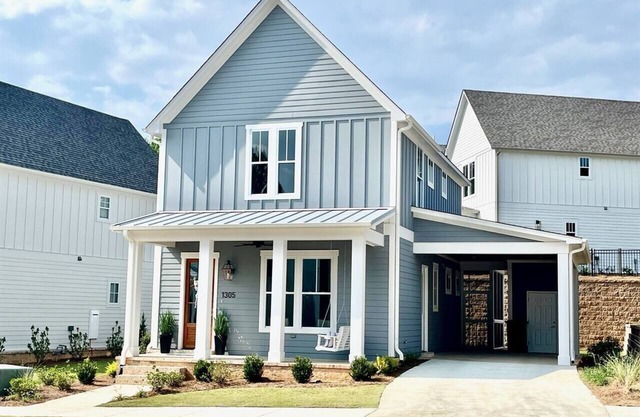 Lane Station - 3 King Suites + Screened Porch!