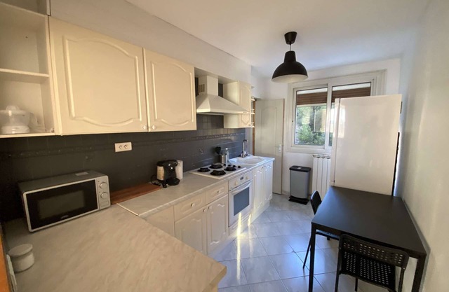 Large apartment Sea View Budget Controlled
