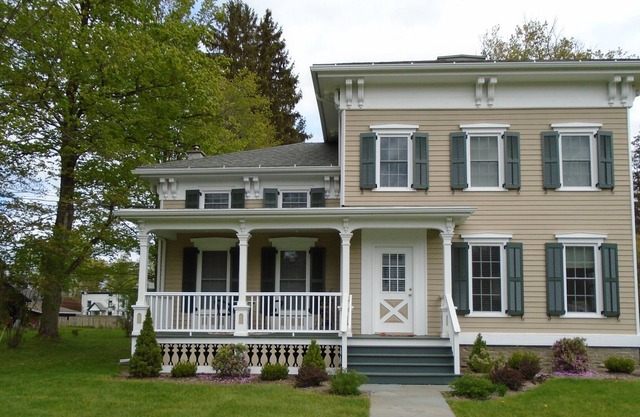 Large Family Vacation Home Perfect for an Summer Destination and Holidays