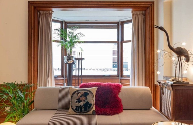 Large Historic Apartment in Casco Viejo, Bilbao.