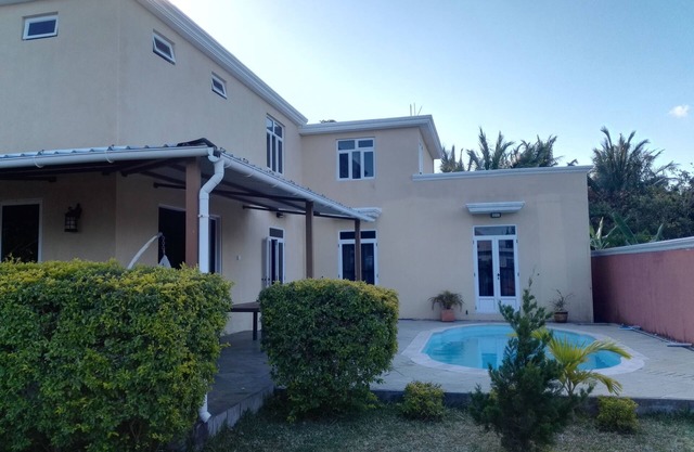 Large modern house 3 bedrooms 3 bathrooms without vis-à-vis air conditioning near Azuri