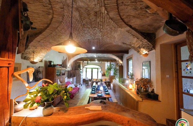 Large mountain cottage for 9 people, barrel sauna, in nature, Gap Hautes-Alpes