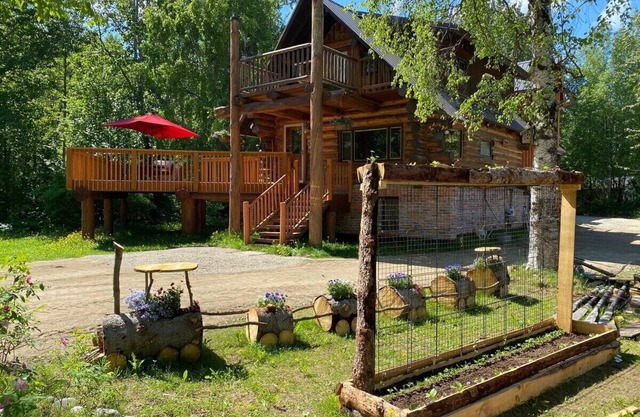 Lazy Bear Retreat at Talkeetna Lodge