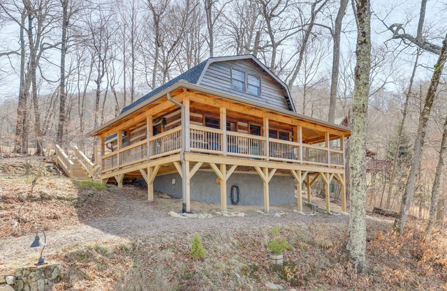 Le Nest Wolf Laurel cabin + Hatley Point Ski
