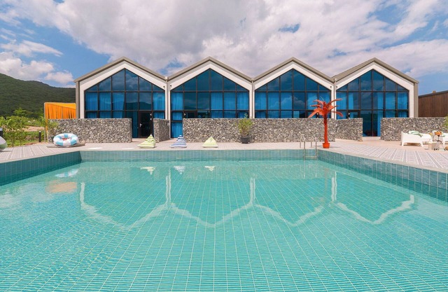 Le Pavilion Pool Villa