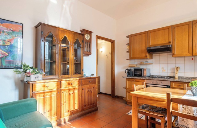 Lecco Arlenico - One Bedroom Apartment, Sleeps 4