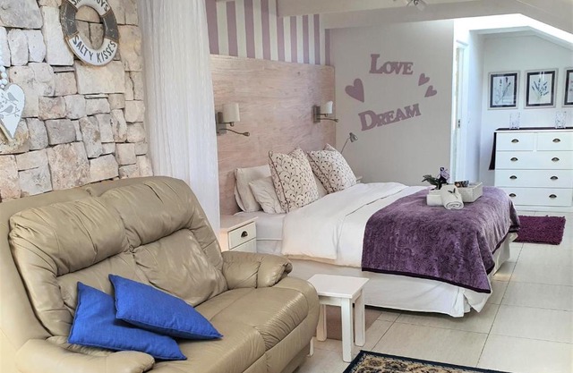 LekkeBly Boutique Loft