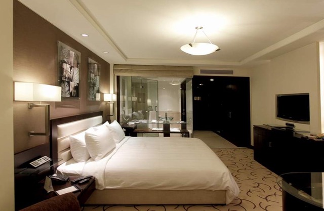 Lemon Tree Premier 2, Gurugram