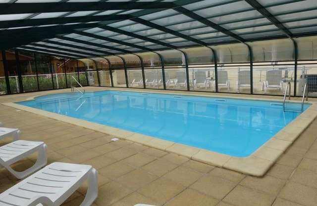Les gîtes des hauts de vialot heated indoor pool (Les Pins)