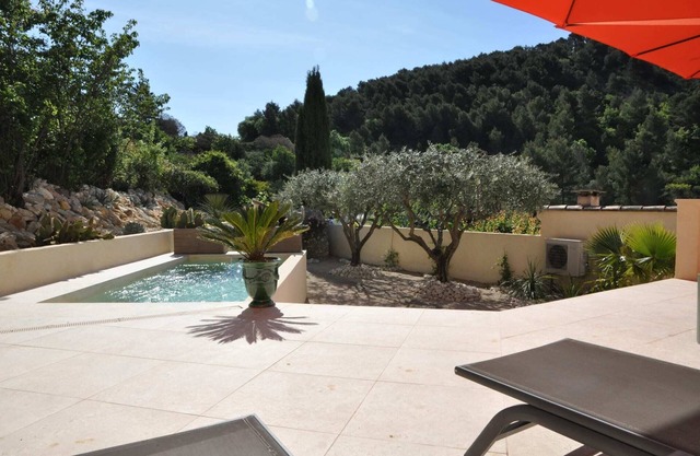 Les Oliviers - Loft with private pool