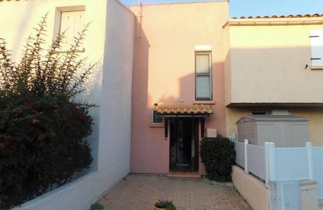 les Pieds Dans l eau