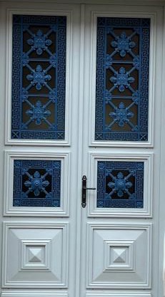Les Portes Bleues