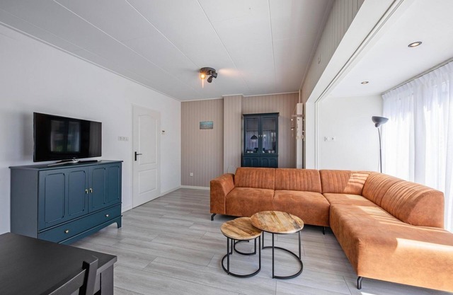 Leuk 5 Pers. Vakantiehuis op Loopafstand van het Strand van Badplaats De Koog!