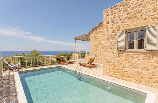 Levanda - Two Bedroom Villa, Sleeps 4
