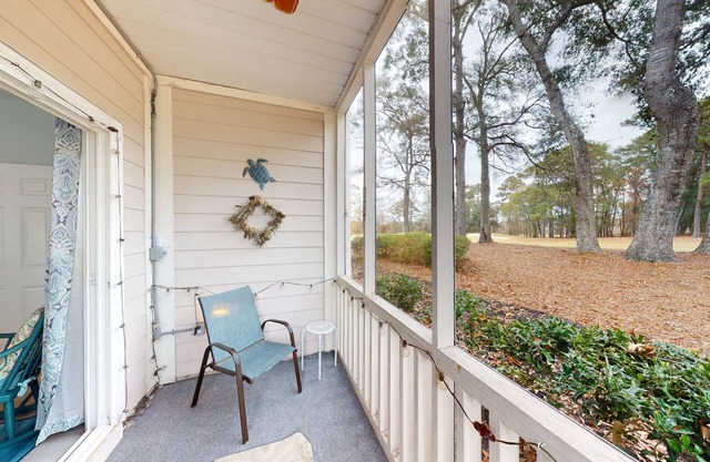 Light and bright 1st floor condo in Sunset Beach | RC 1802