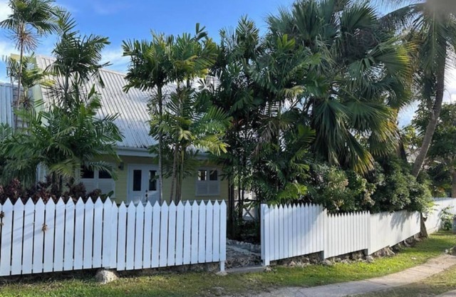 Lime Cottage 2BR Chattel Villa