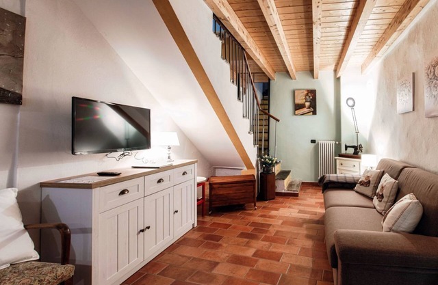 Little house in the heart of Sala Comacina (WILLOW HOUSE)