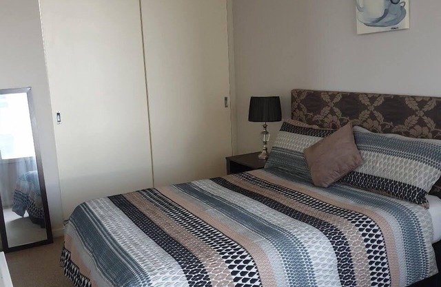 Little☕Italia 🍝lygon st 1 bed long stays Welcome