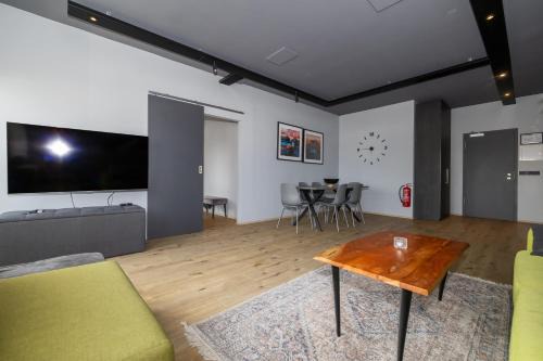 LL Properties - TB24 The Signature Loft