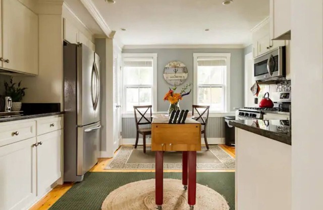 Located close to wedding venues, university, shops and eateries and Newport.